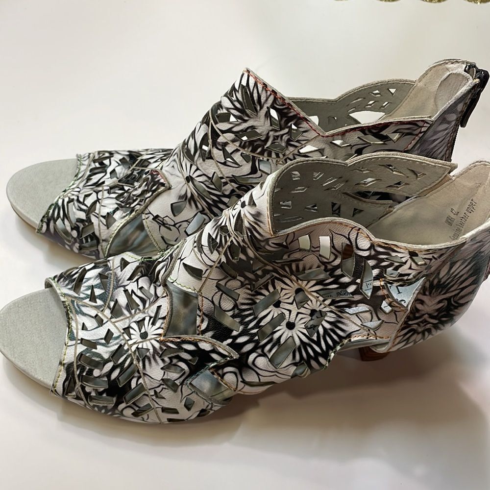 L’Artistic Womens Spring Step Amora Hand Painted Leather Sandal Heel Sz 10.5 - Picture 6 of 14